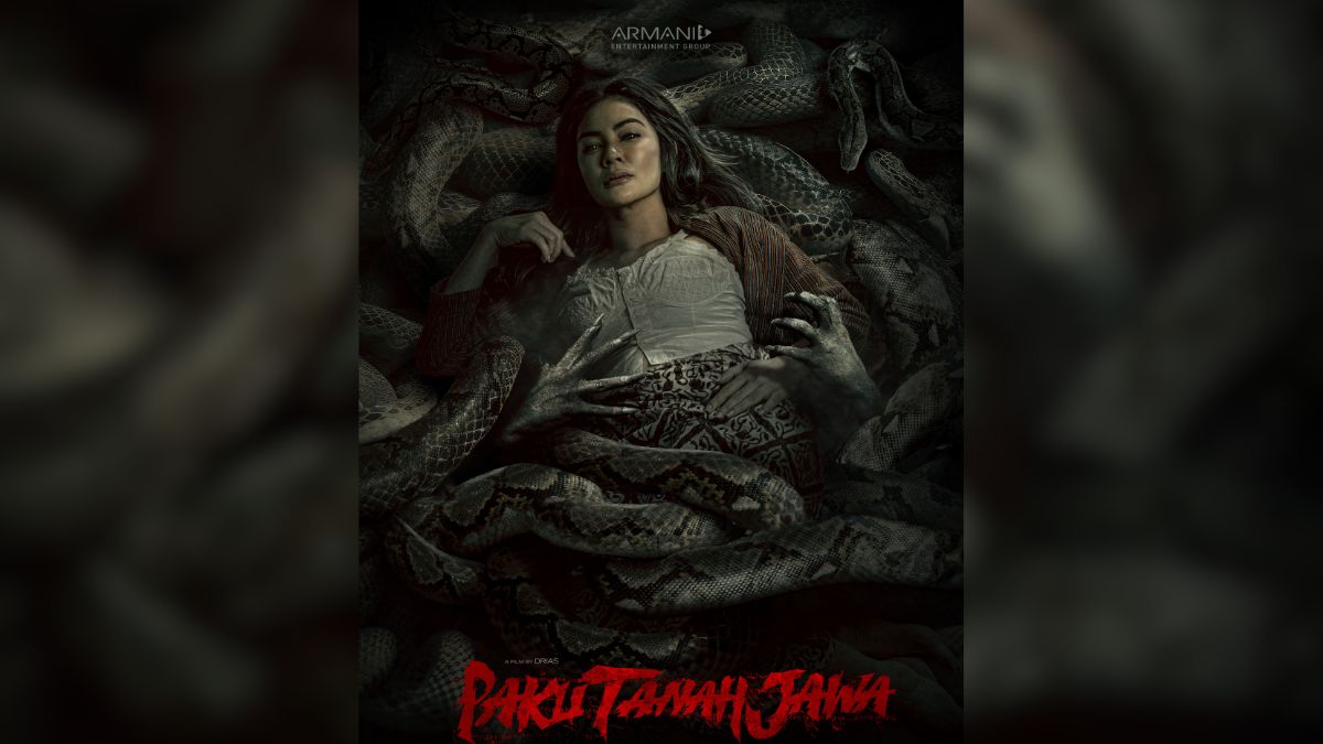 Film Paku Tanah Jawa Ungkap Urban Legend Gunung Tidar