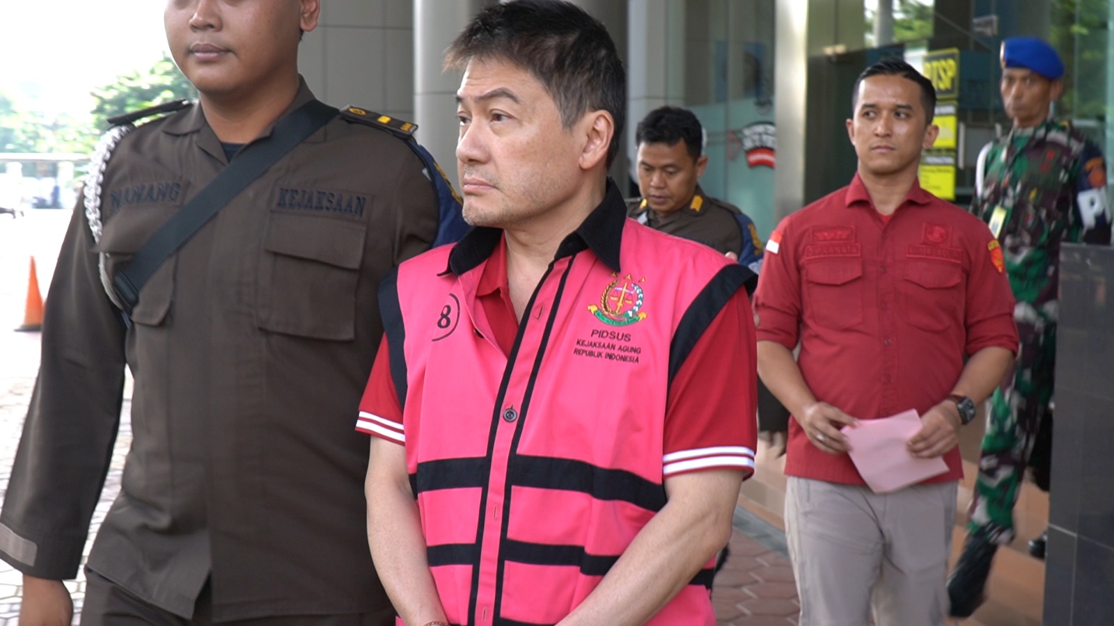 Kasus Korupsi Emas, Kejagung Limpahkan Crazy Rich Surabaya Budi Said ke Kejari Jaktim