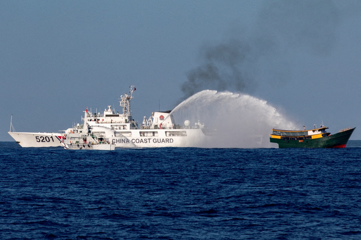 Perselisihan di Laut Cina Selatan Meningkat, Filipina Serukan Pengusiran Diplomat China