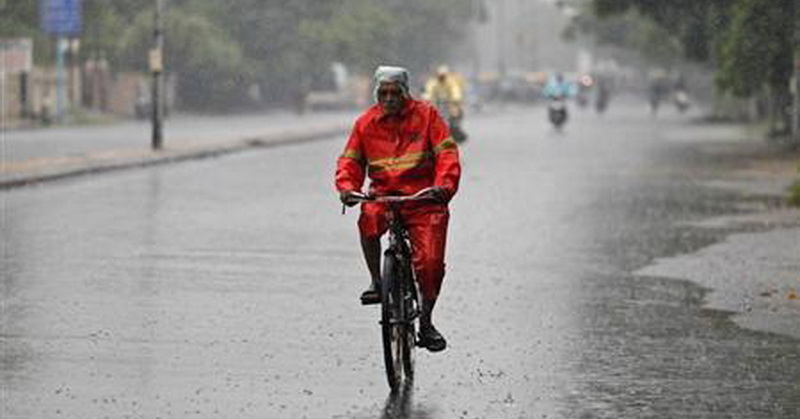 Prakiraan Cuaca Jakarta : Waspada Hujan Disertai Petir di Sore Hari