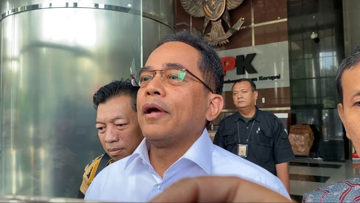 Usai Diperiksa KPK, Sekjen DPR RI: Tanya ke Penyidik