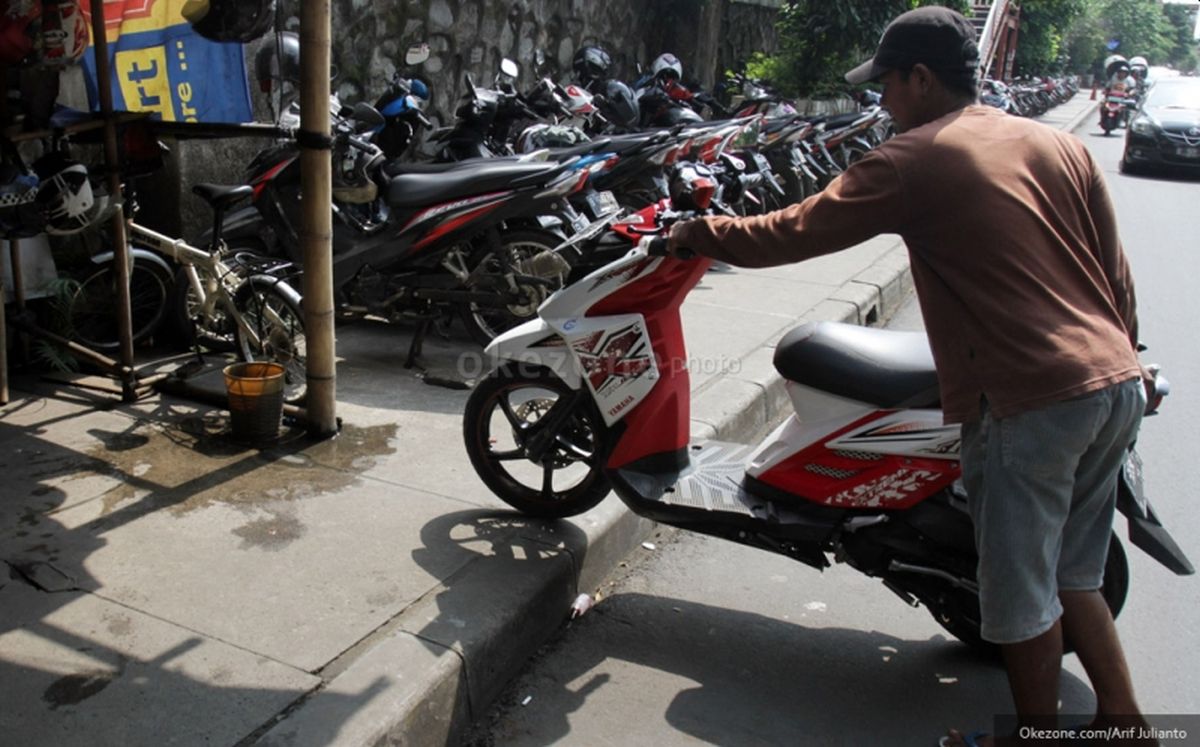 442 Tukang Parkir Liar di Jakarta Diringkus dalam Dua Pekan Razia