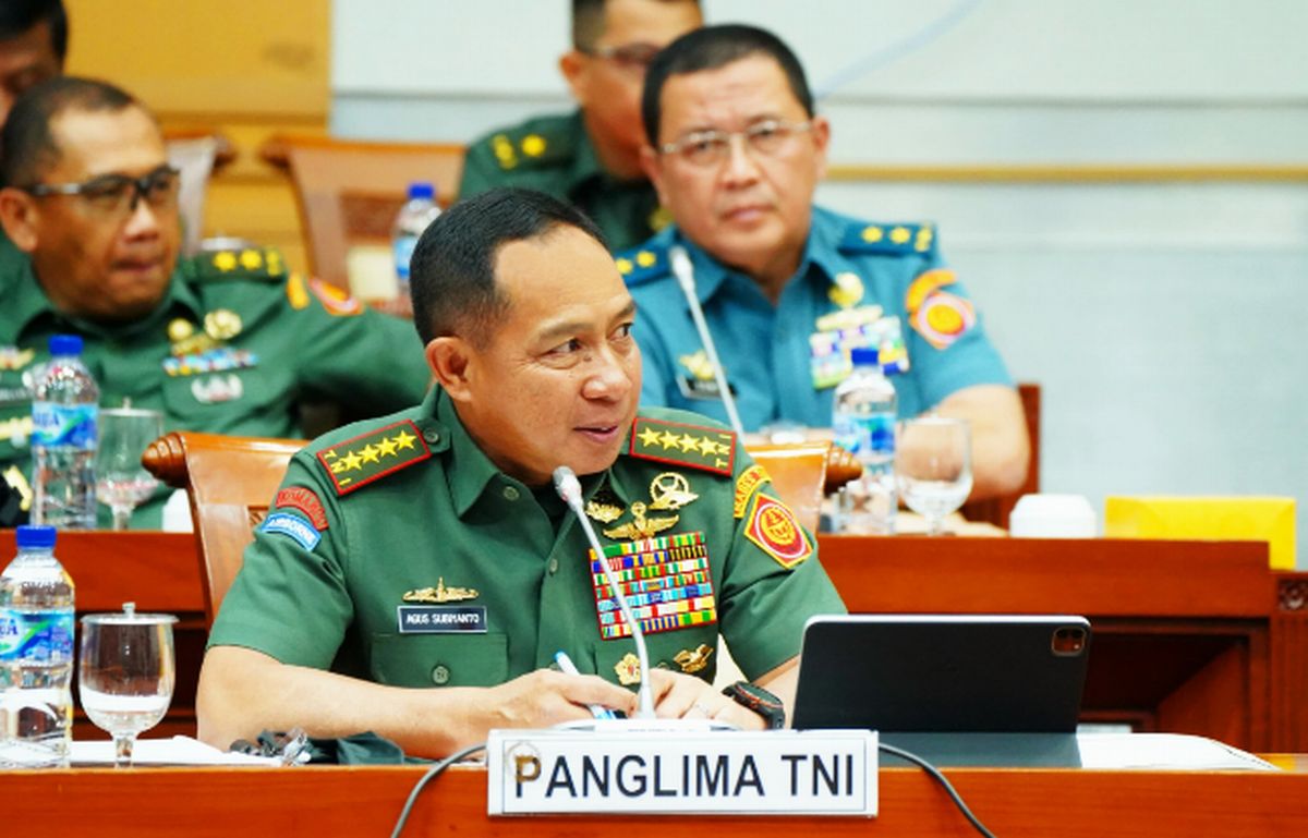 Panglima TNI Hadiri Raker Bersama Komisi I DPR