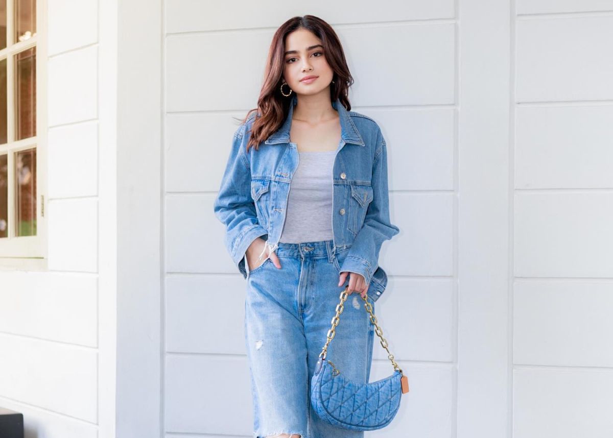 Tips Memadukan Outfit Denim ala Syifa Hadju, Simple dan Berkelas