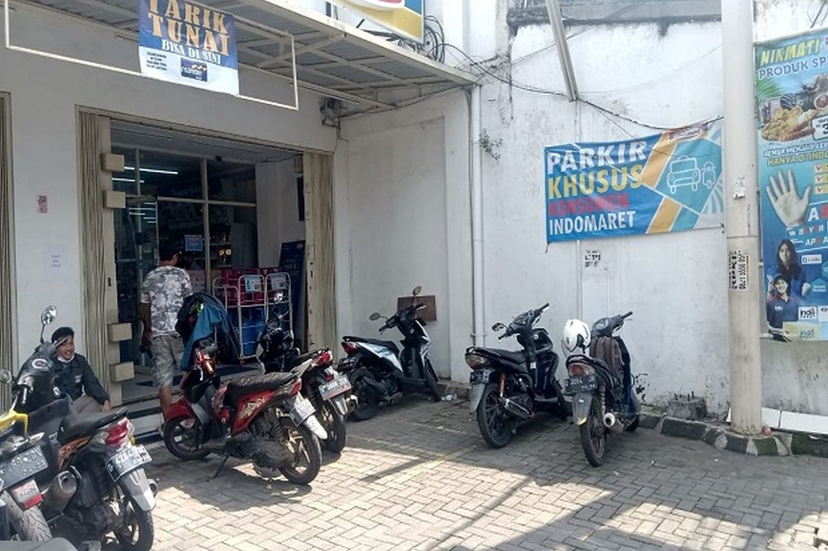 Tukang Parkir di Minimarket yang Maksa Minta Uang Bakal Ditindak!