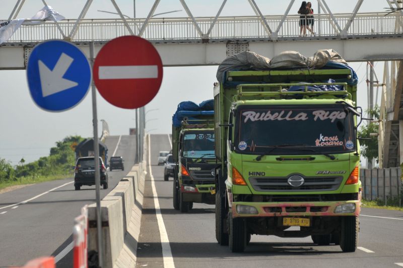 Urai Kemacetan, Tol Ciawi Berlakukan Contraflow Arah Sukabumi dan Bogor