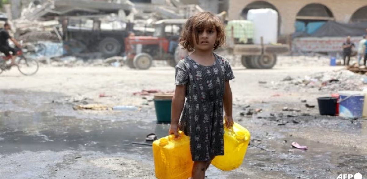 WHO Sebut Sebagian Warga Gaza Minum Air Selokan dan Makan Pakan Ternak