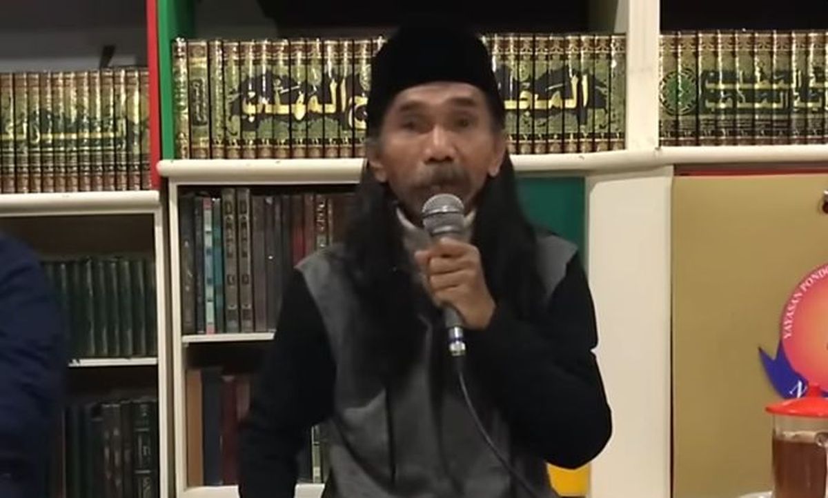 5 Fakta Abuya Mama Ghufron soal Bahasa Suryani yang Viral