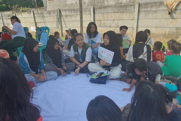 Gelar Aksi Sosial di Kampung Pemulung Bintaro, Apa Sebenarnya Social Week?