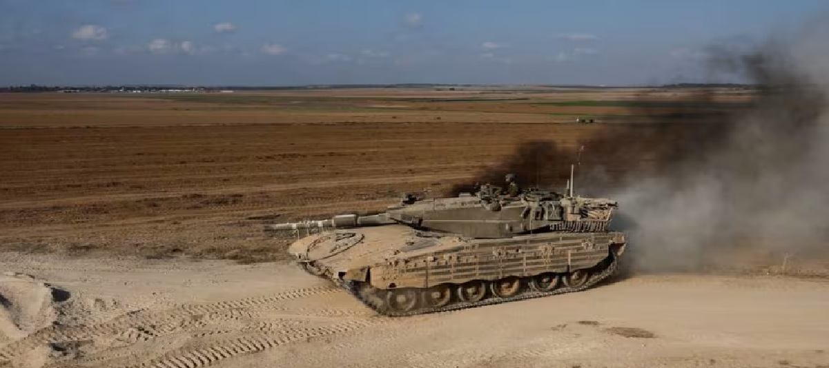 Israel Gempur Gaza Tengah, Kirim Tank-Tank ke Utara Rafah