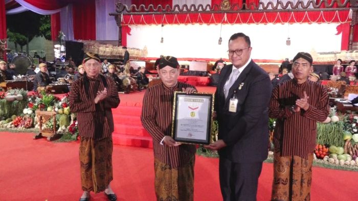 Kapolri Ungkap Filosofi dari Gelaran Wayang Kulit dengan Lakon Tumurune Wiji Sejati