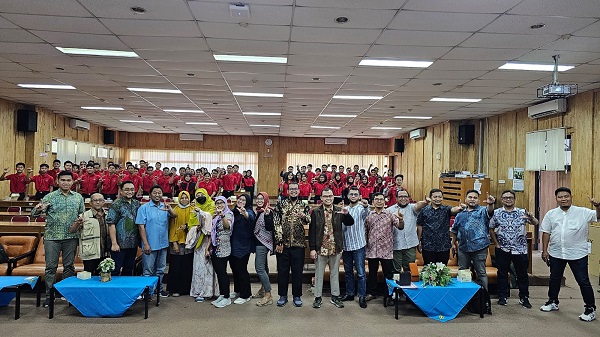 Komitmen HMTG-Pangea99 UPN Veteran Yogyakarta Majukan Pendidikan di RI