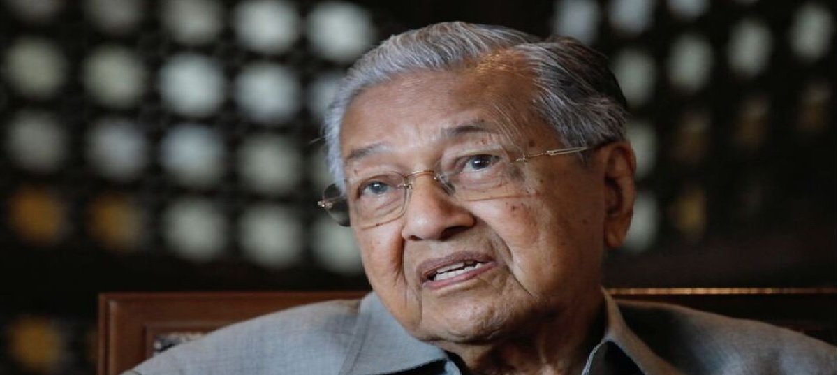 Mantan PM Malaysia Mahathir Mohamad Dirawat di RS karena Batuk