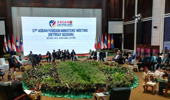 Menlu Retno Marsudi Tegaskan ASEAN Bukan Proksi Siapapun!