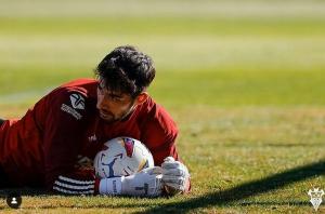 Adu Statistik dan Harga Pasaran Maarten Paes dengan Diego Altube, Calon Kiper Timnas Malaysia Jebolan Real Madrid