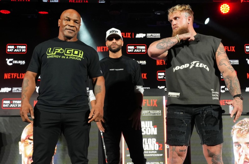 Remehkan Mike Tyson, Floyd Mayweather Jr Puji Jake Paul yang Selangkah Lagi Raup Rp626 Miliar