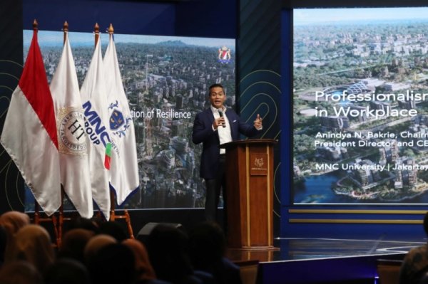 Beri Kuliah Umum di MNC University, Anindya Bakrie Paparkan Soft Skill 5C