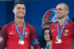 Resmi! Eks Bintang Real Madrid Pepe Umumkan Pensiun di Umur 41 Tahun